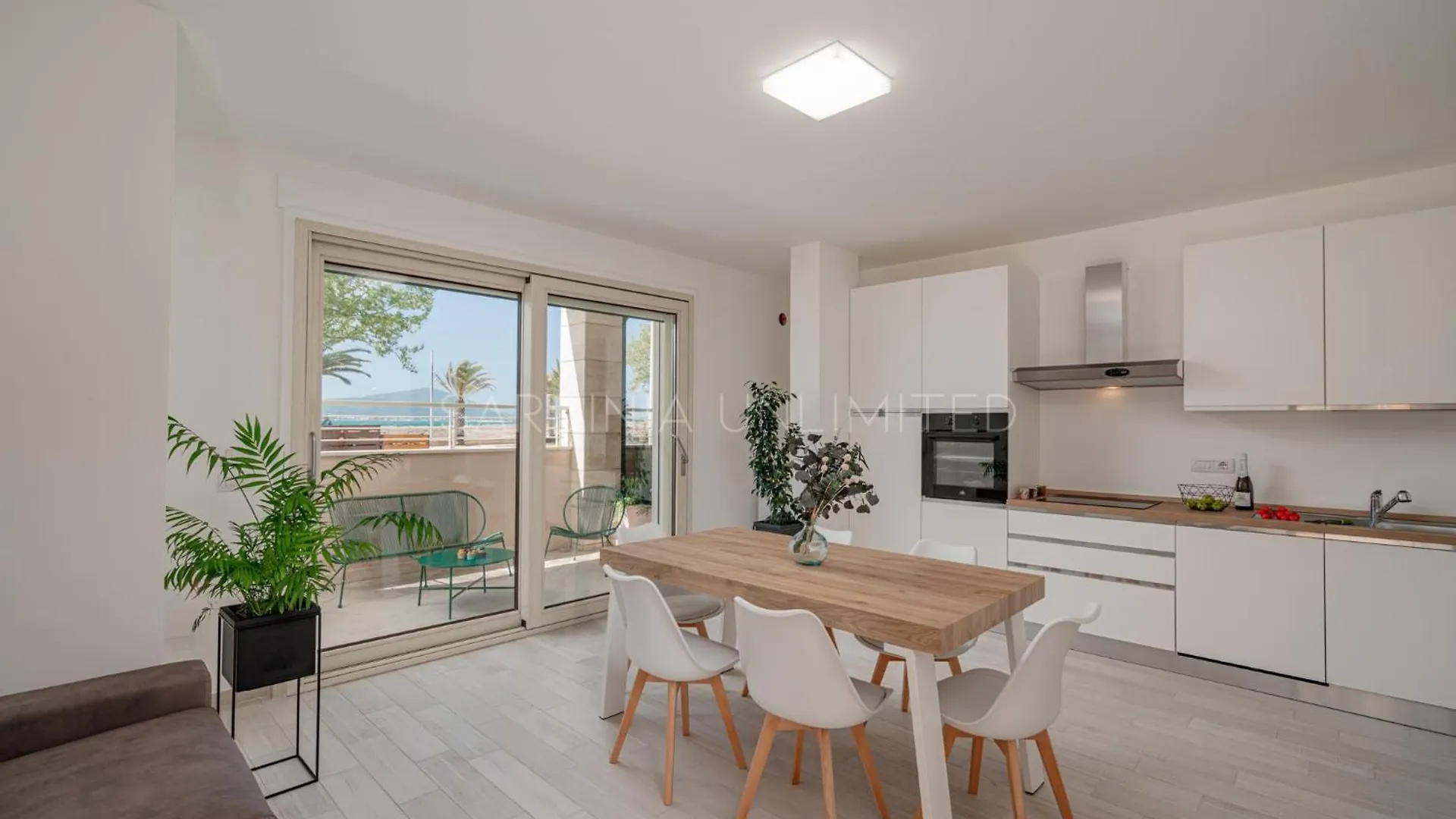 Waterfront Alghero Apartment İtalya